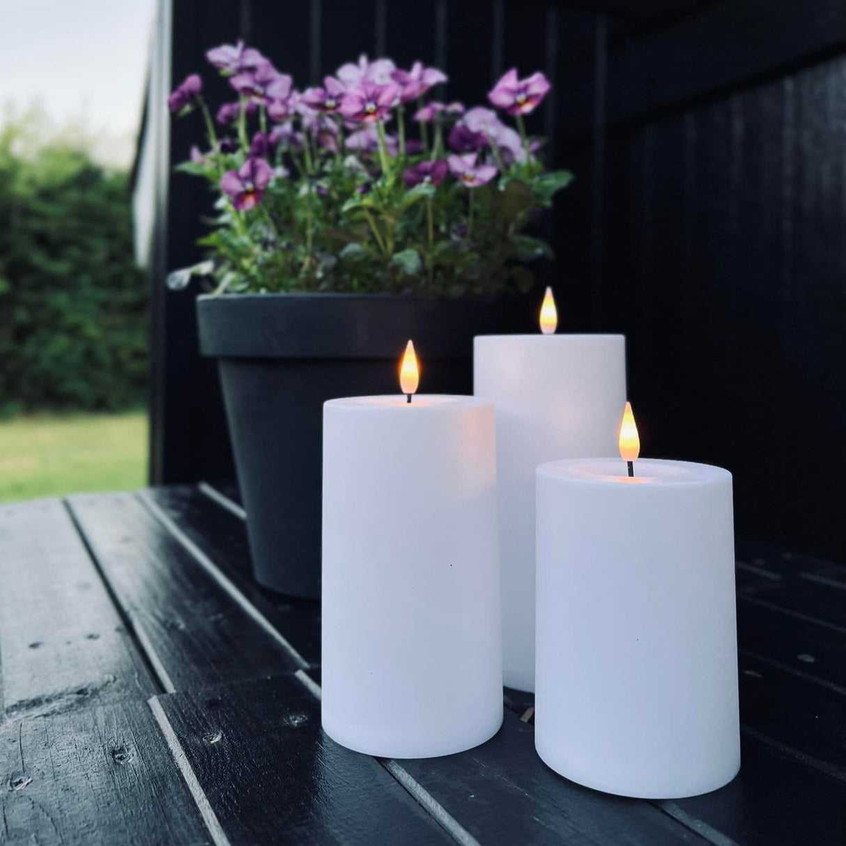 Outdoor LED Flameless Candles Waterproof Remote Control Set of 3 - Product detail 6