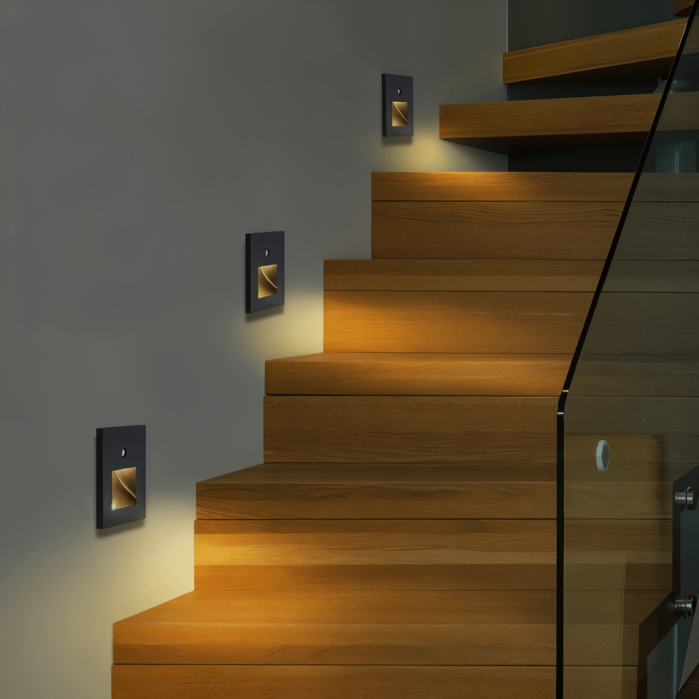 Motion Sensor Step Light LED Wall Sconce with Auto Detection - Detailed view