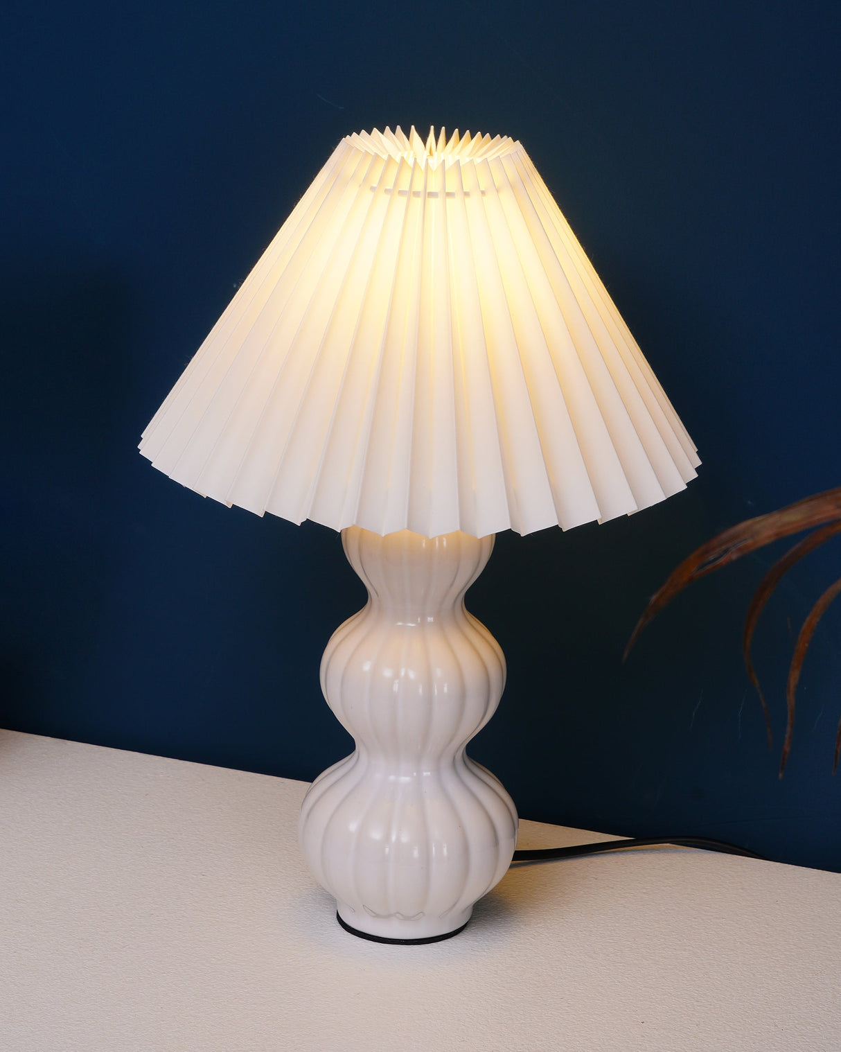 Mid Century Table Lamp Pleated Shade Ceramic Base - Product detail 31