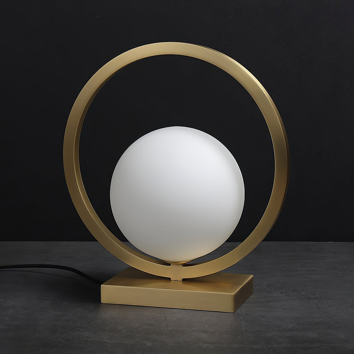 Modern Table Lamp Brass Circle Globe Design - Product detail 10