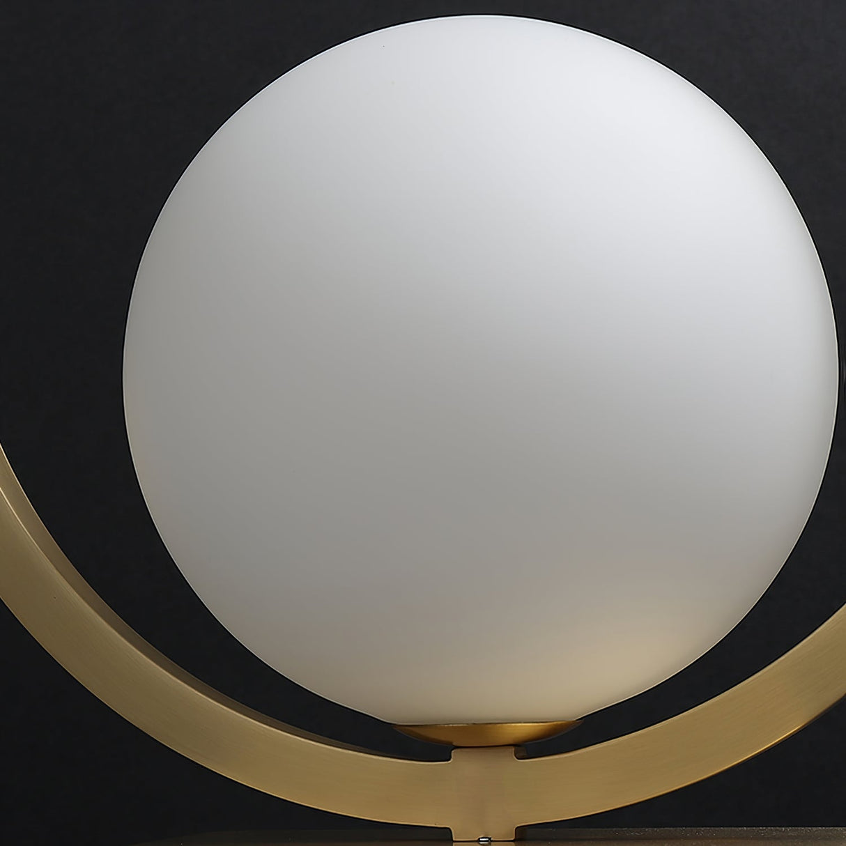 Modern Table Lamp Brass Circle Globe Design - Product detail 7