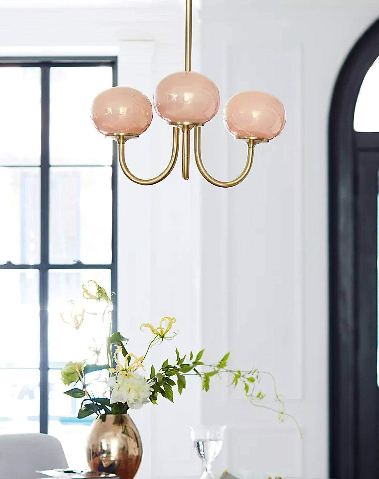 Modern Globe Chandelier Pink Glass with Brass Arms - Product detail 27