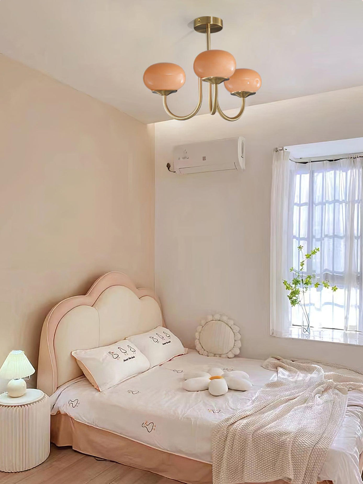 Modern Globe Chandelier Pink Glass with Brass Arms - Product detail 30