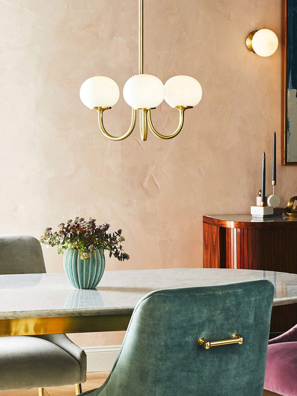 Modern Globe Chandelier Pink Glass with Brass Arms - Product detail 38