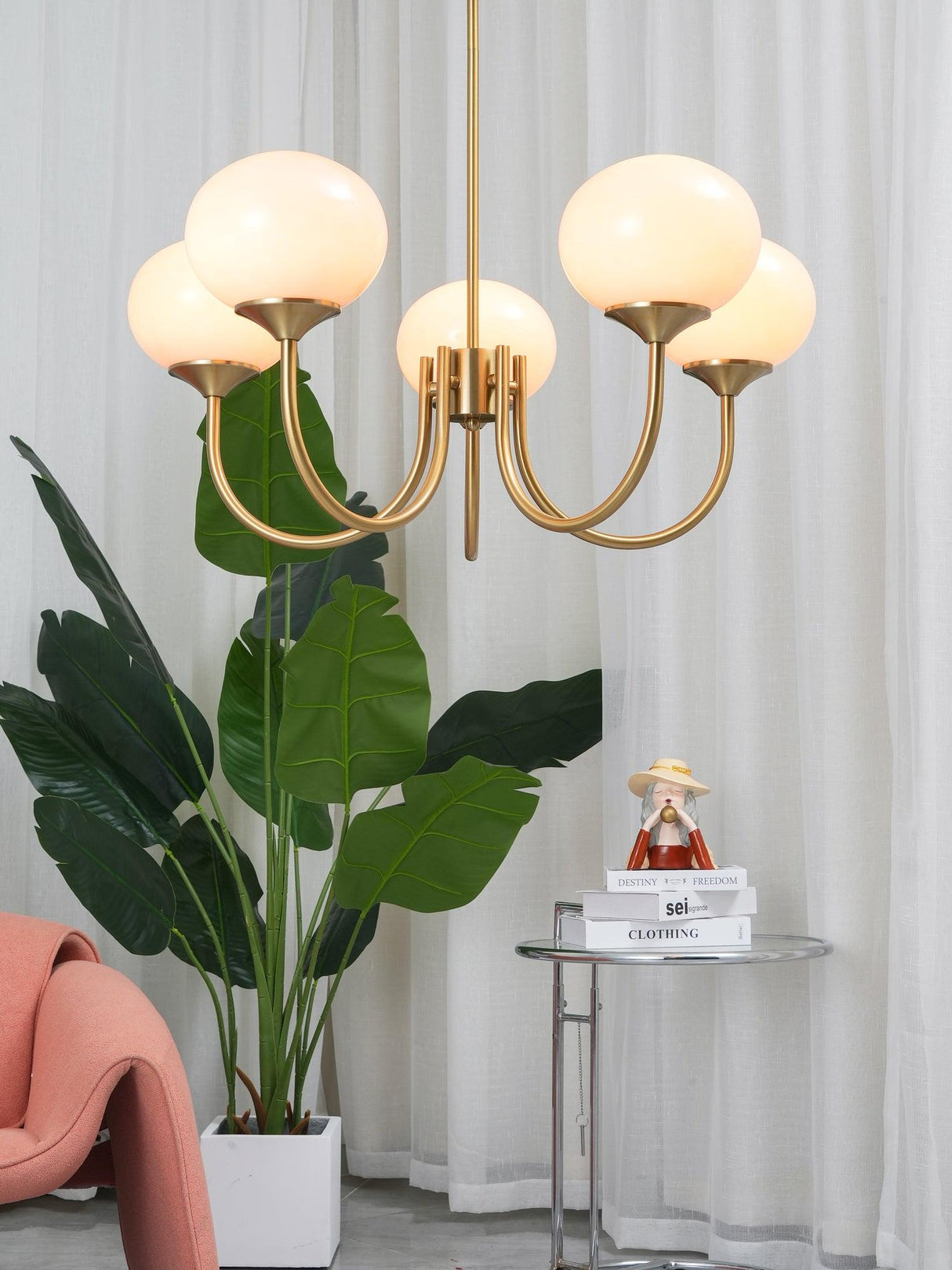 Modern Globe Chandelier Pink Glass with Brass Arms - Product detail 13