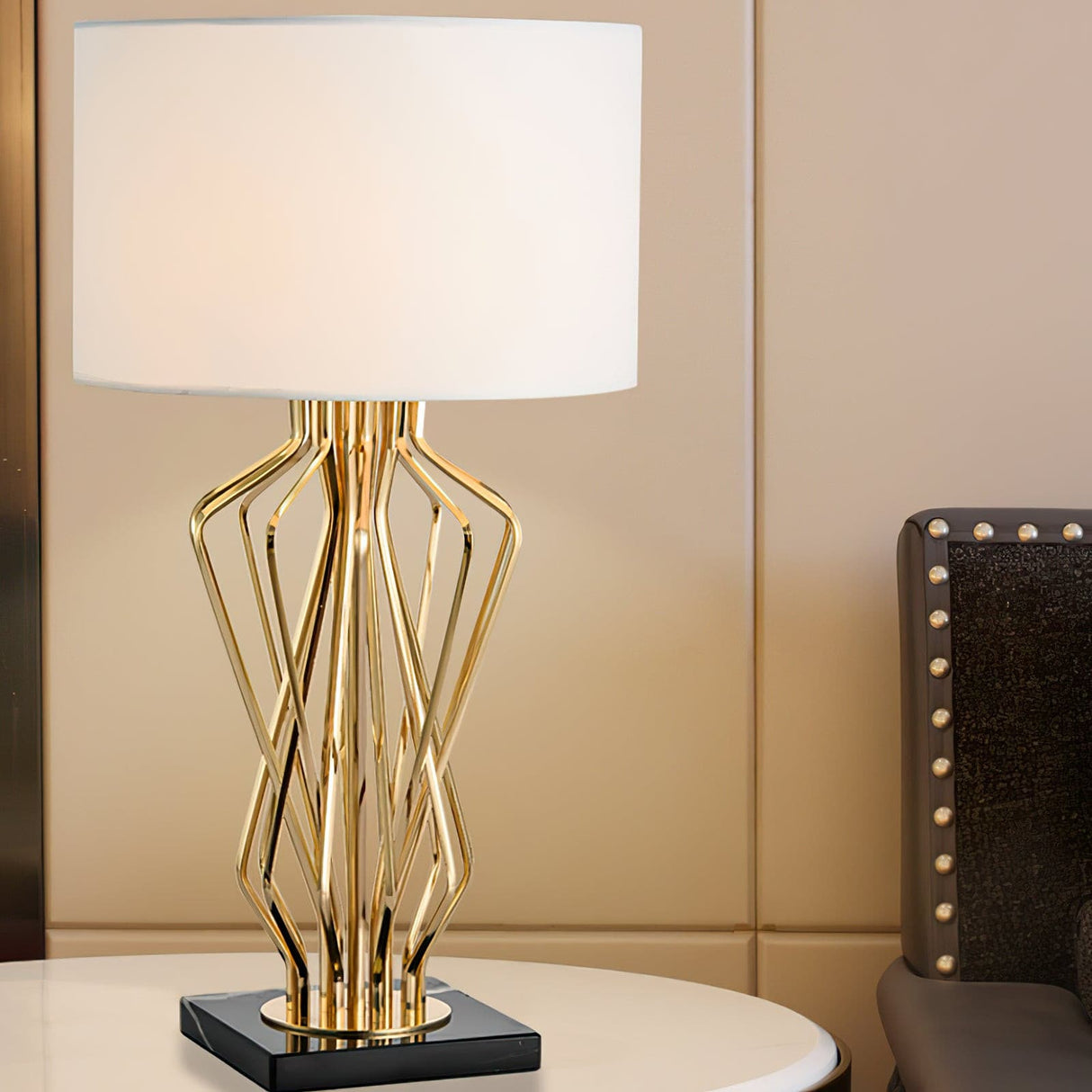 Modern Table Lamp Geometric Gold Metal Base - Product detail 10
