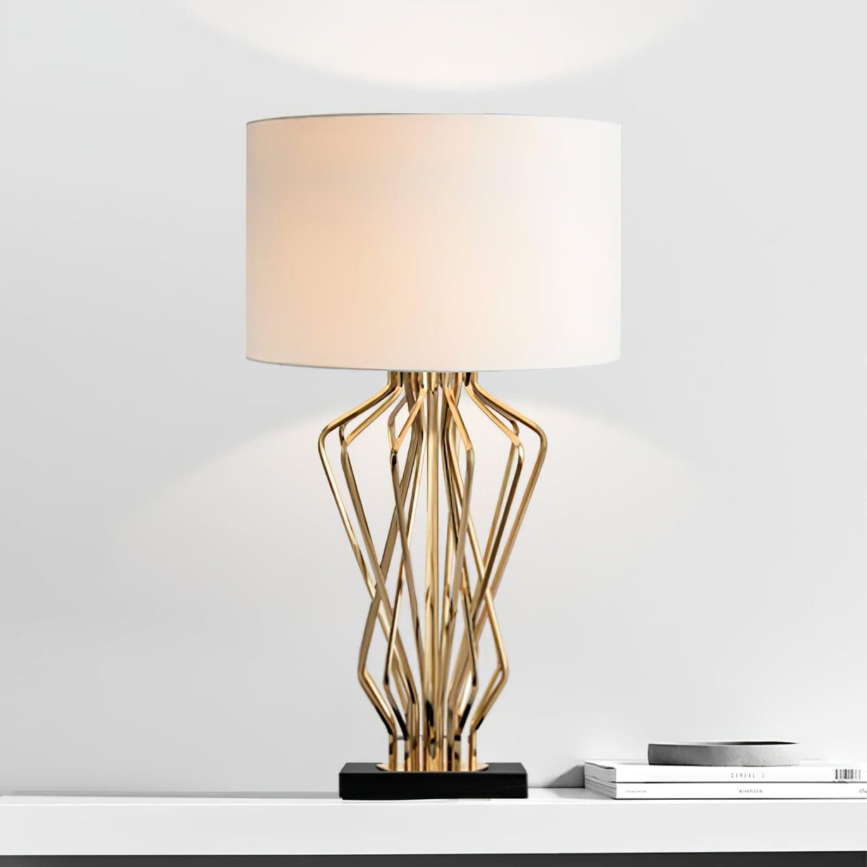 Modern Table Lamp Geometric Gold Metal Base - Product detail 6