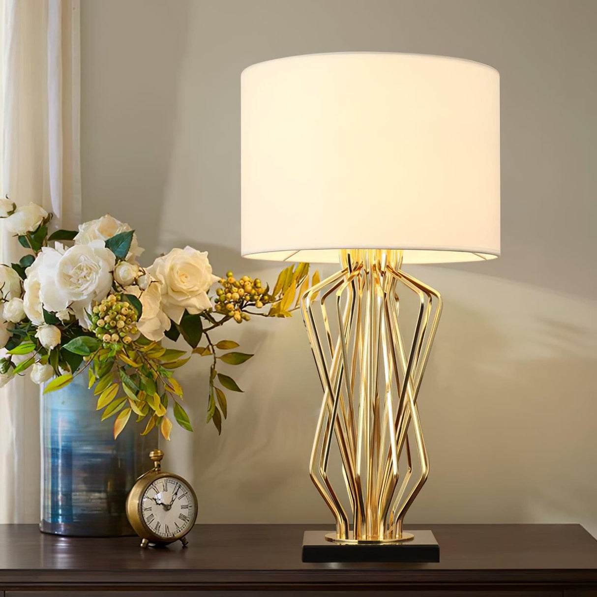 Modern Table Lamp Geometric Gold Metal Base - Product detail 7