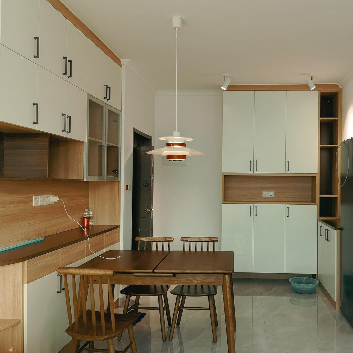Modern Pendant Light Layered Metal Disc Design - Product detail 13