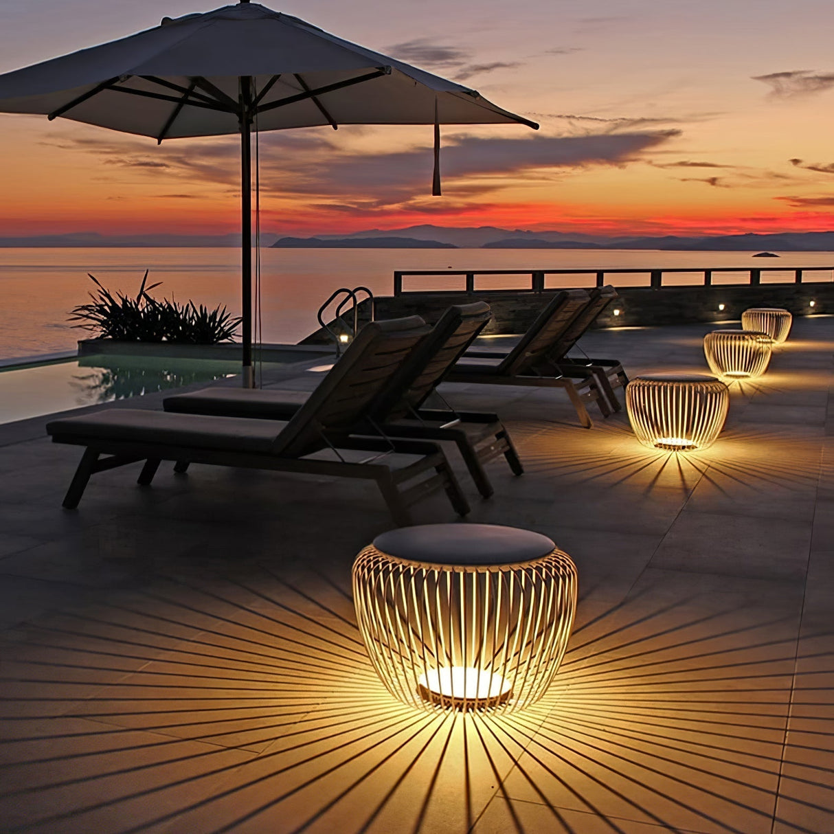 Modern LED Table Lamp  Wire Mesh Dome Design - Product detail 15