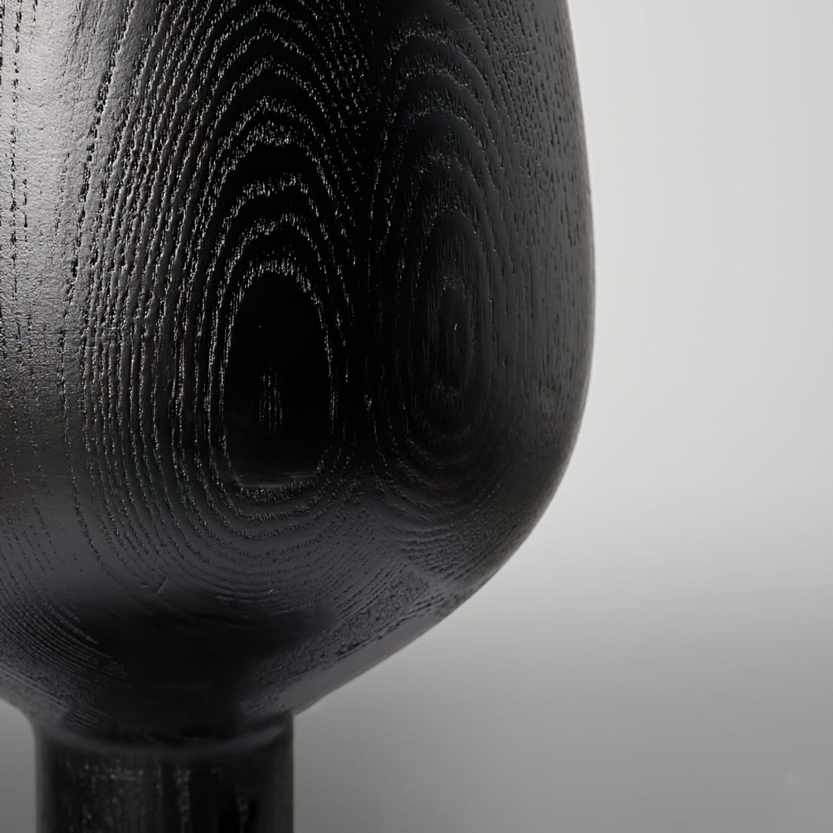 Mermaid Scale Table Lamp Black Wood Base - Product detail 4