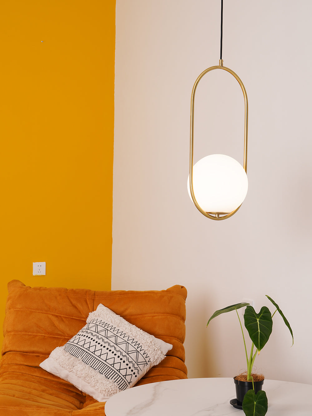 Modern Globe Pendant Light  Brushed Gold Arc Frame - Product detail 108
