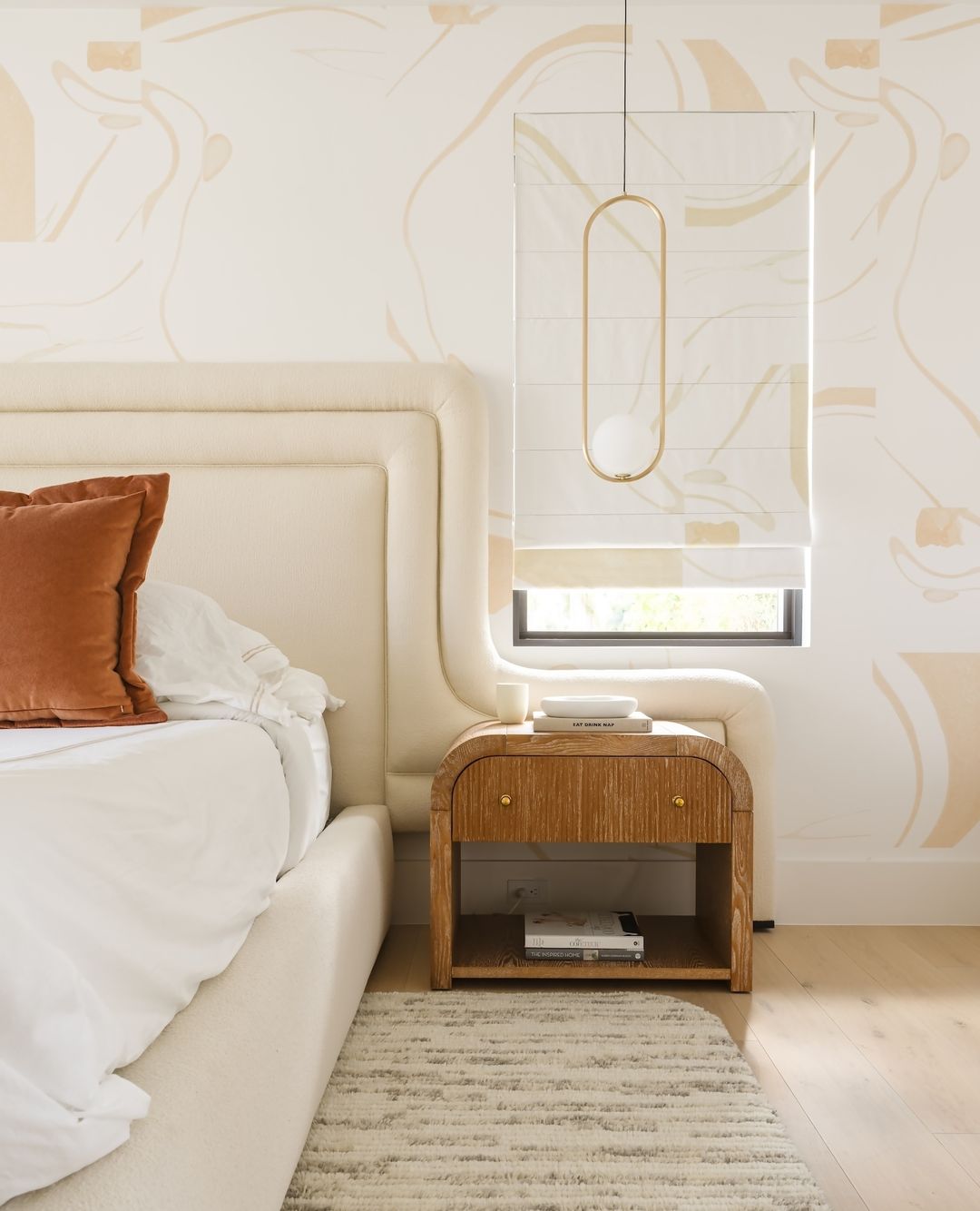 Modern Globe Pendant Light  Brushed Gold Arc Frame - Product detail 91