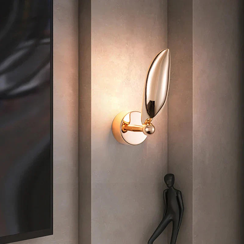Modern Seagull Wall Light Golden Metal Bird Design - Product detail 4