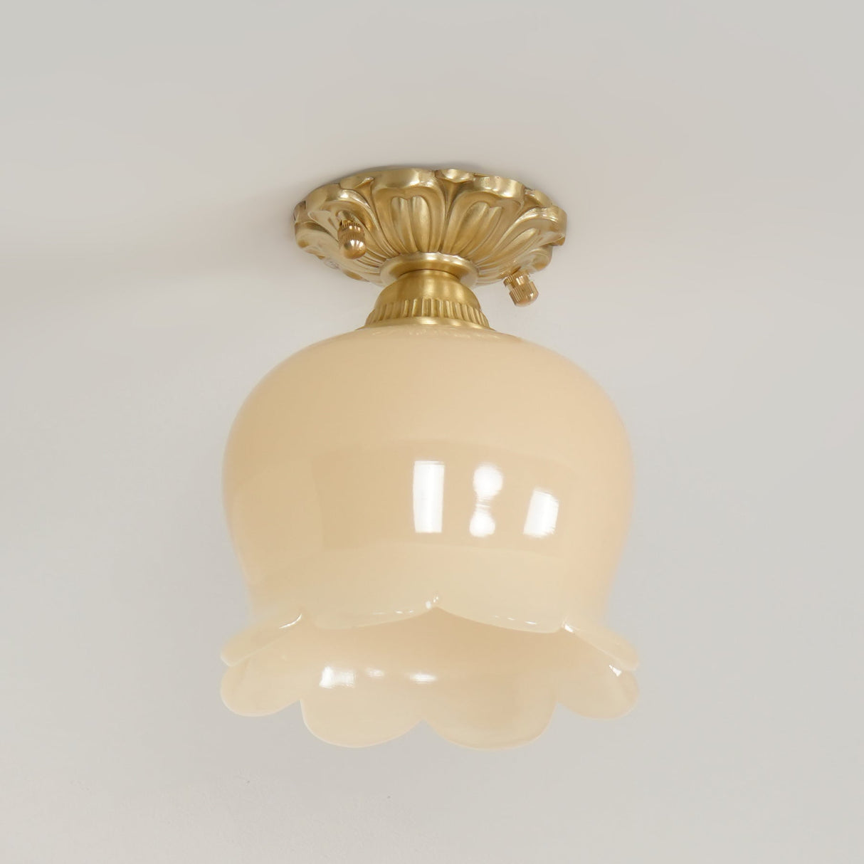 Vintage Ceiling Light Brass Beige Glass Tulip Shade - Product detail 17
