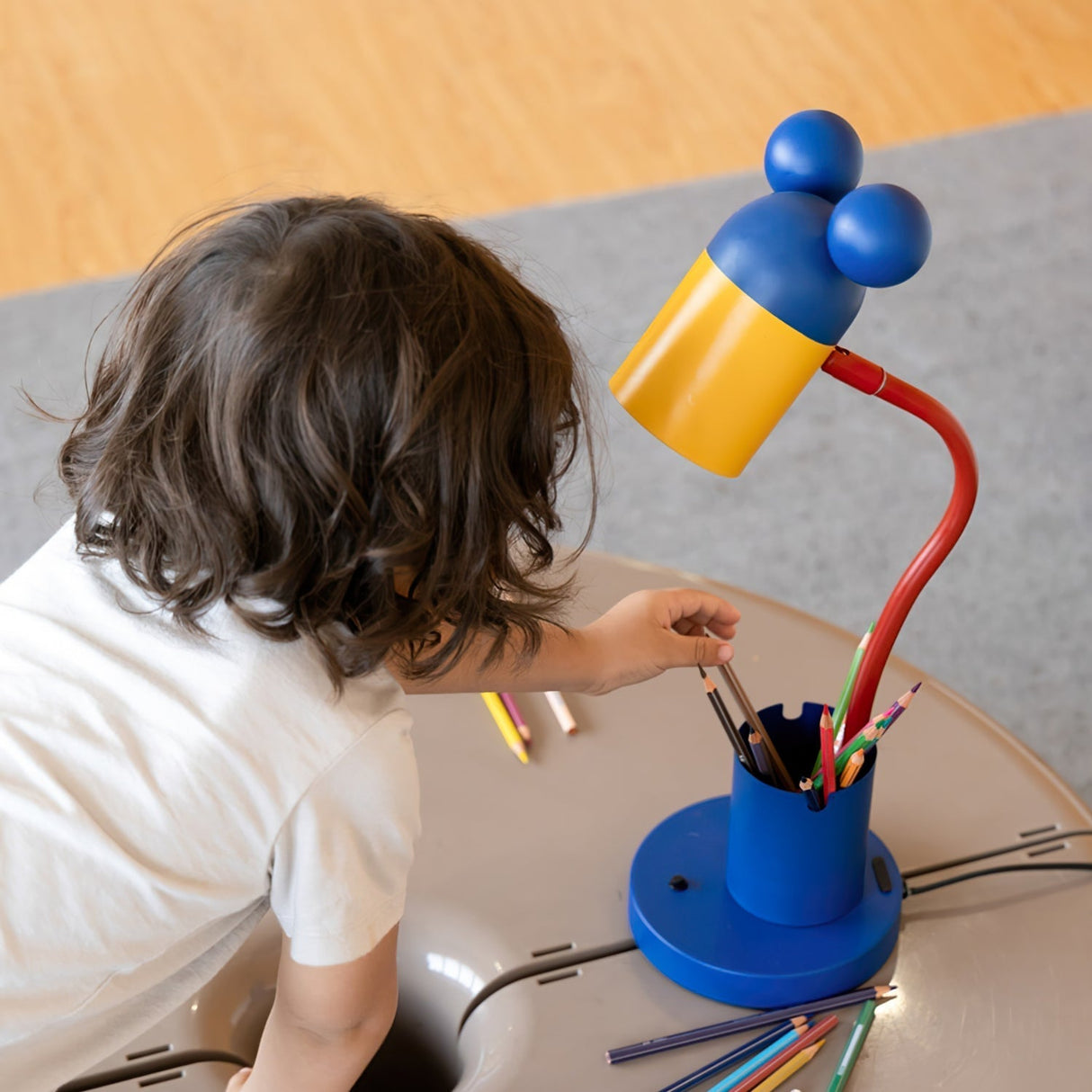 Kids Desk Lamp  Mouse Ears Design with Pen Holder - Product detail 9