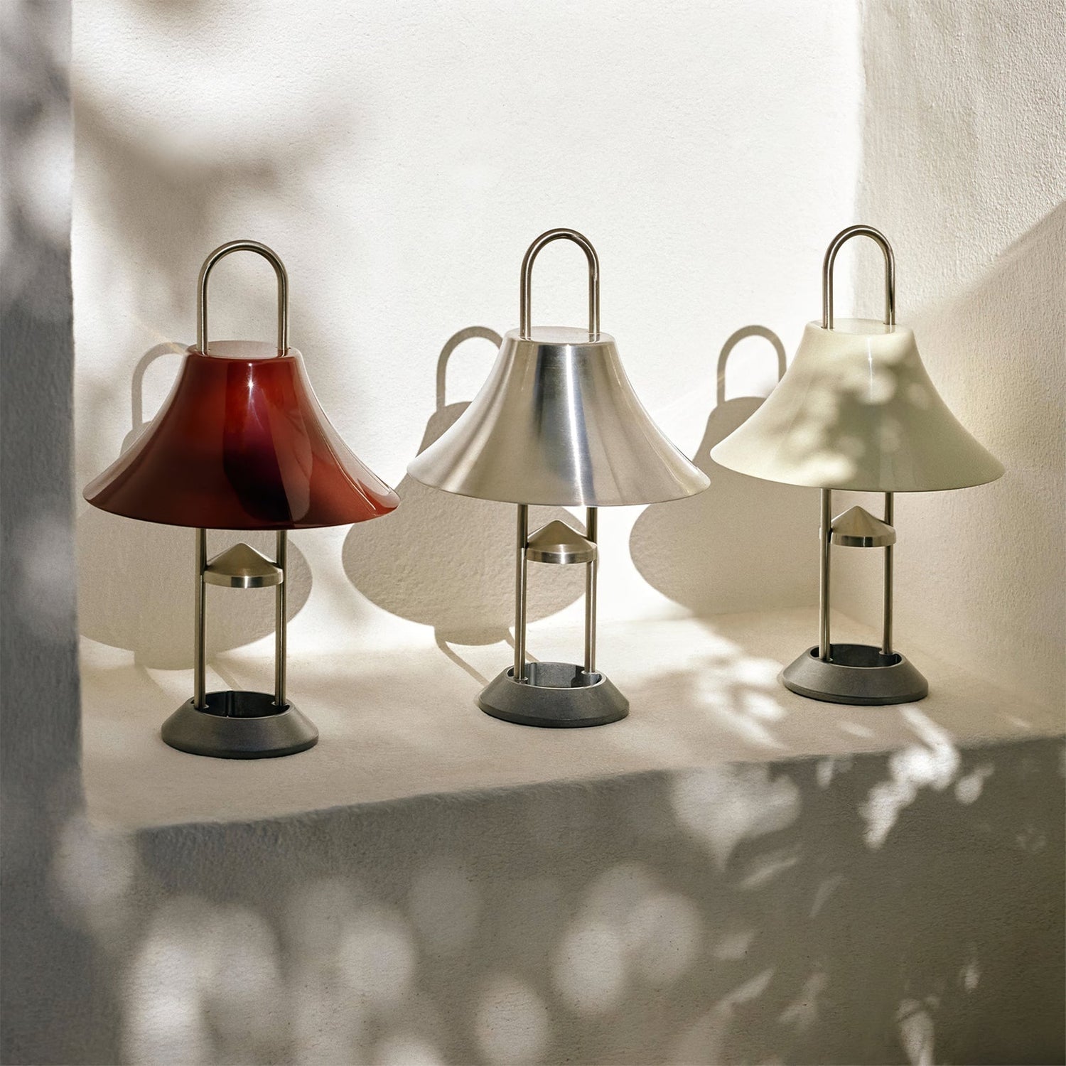 Portable LED Table Lamp  Hook Design With USB Charging - Product detail 4