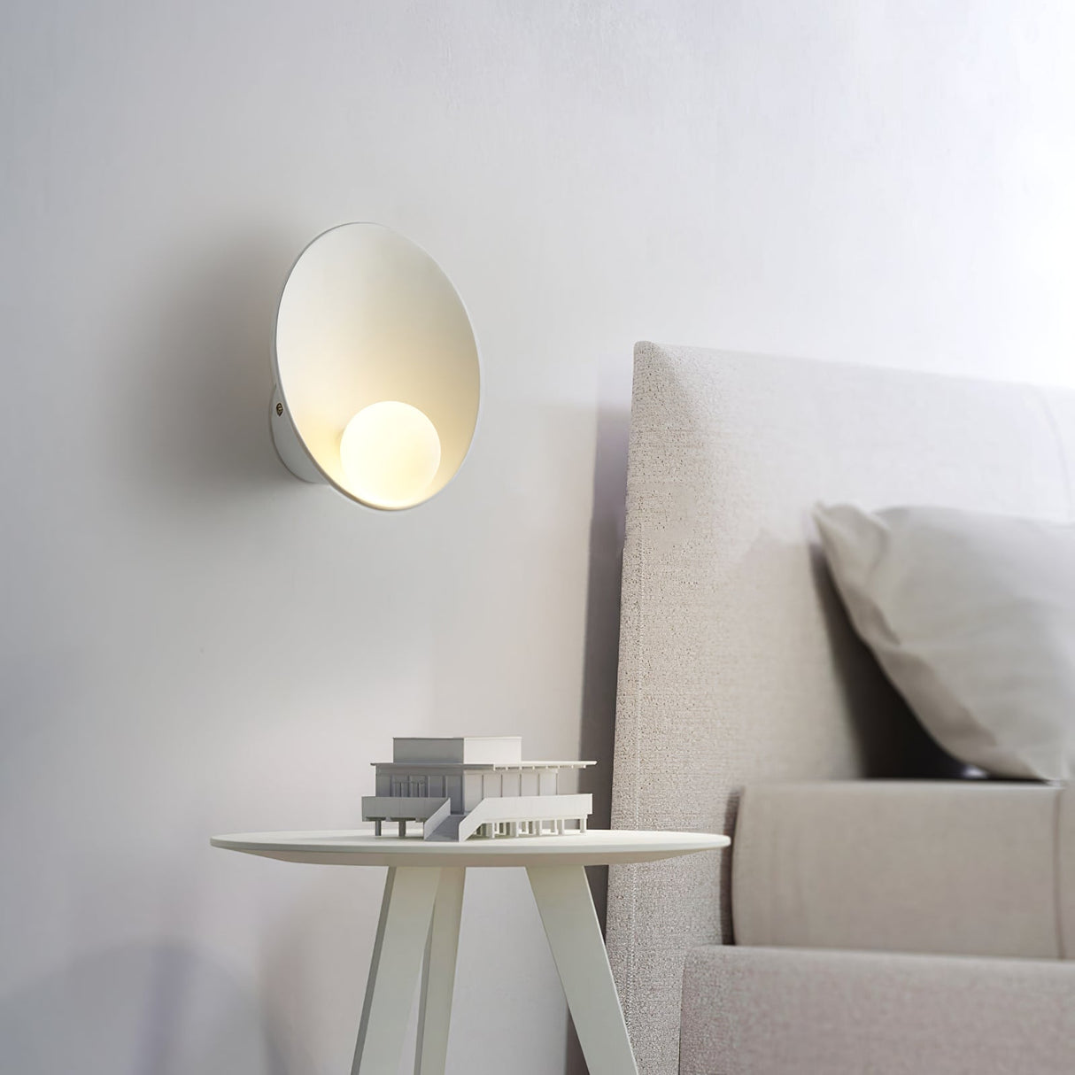 Nordic Wall Light Round Metal Sconce with Ambient Glow - Product detail 9
