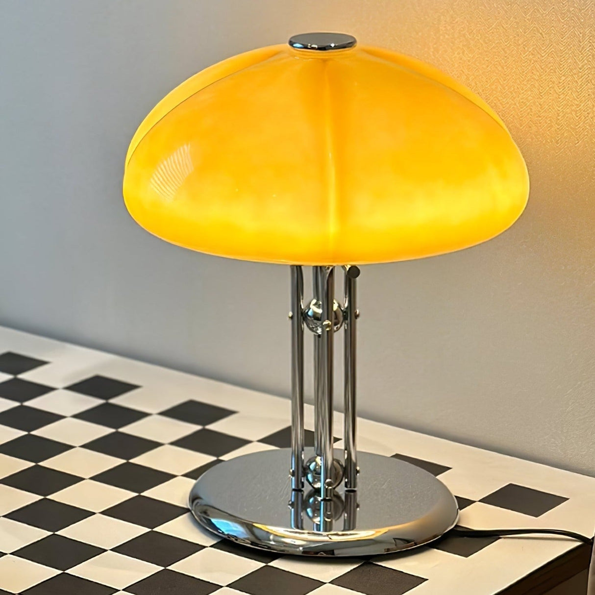 Bauhaus Table Lamp Amber Glass Dome Shade - Product detail 5