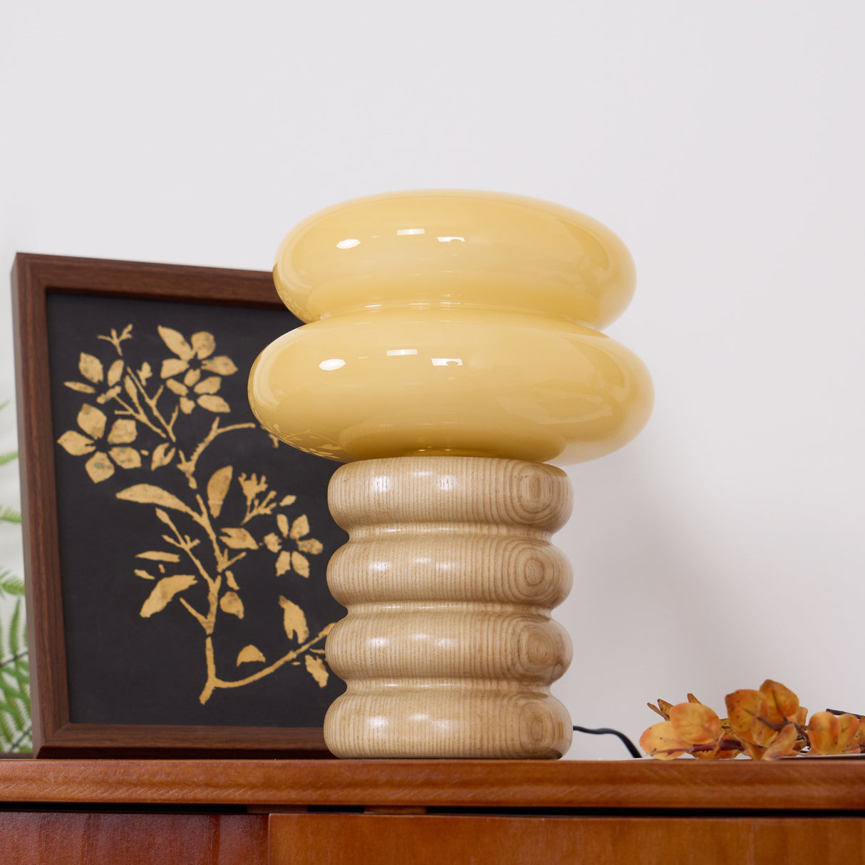 Modern Table Lamp Ash Wood Base with Glass Shade - Product detail 10