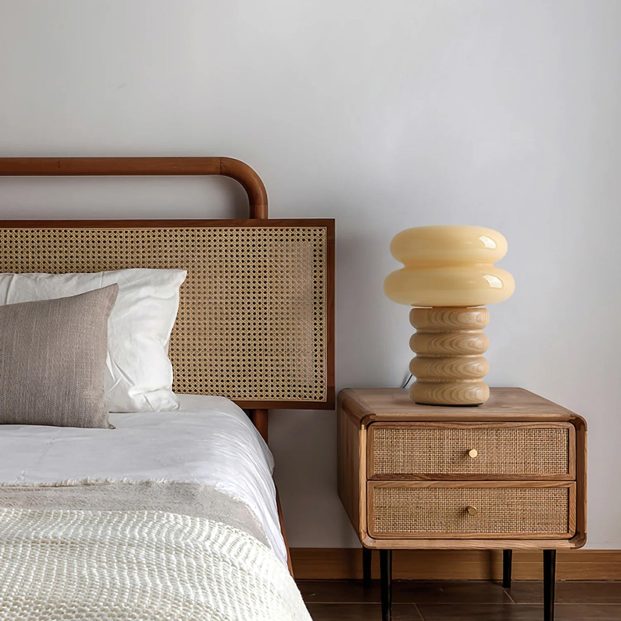 Modern Table Lamp Ash Wood Base with Glass Shade - Product detail 18
