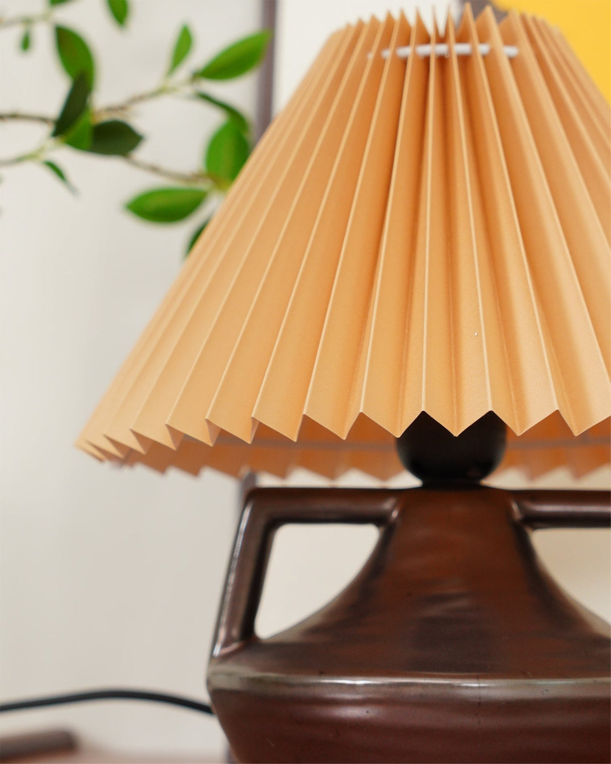 Ceramic Table Lamp Pleated Shade Brown Base - Product detail 18