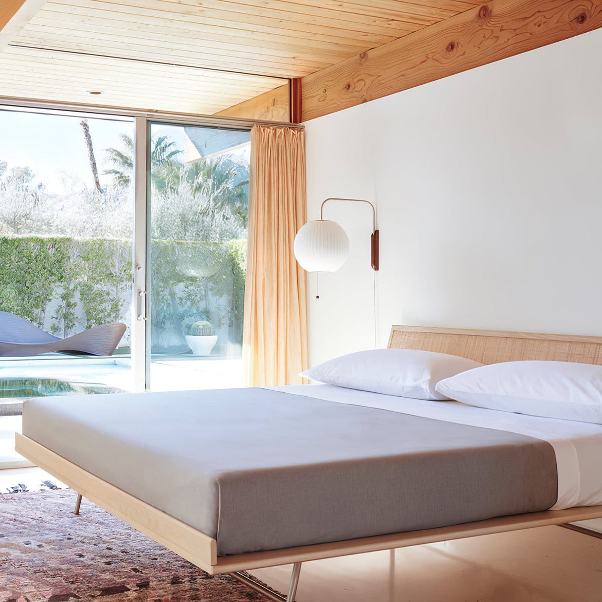 Modern Wall Sconce Rice Paper Shade with Teak Handle - Product detail 19