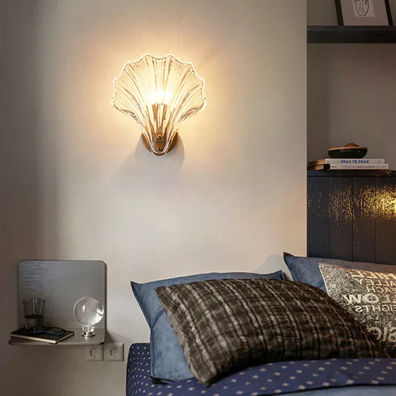 Coastal Wall Sconce Shell-Shaped Glass Design - Product showcase