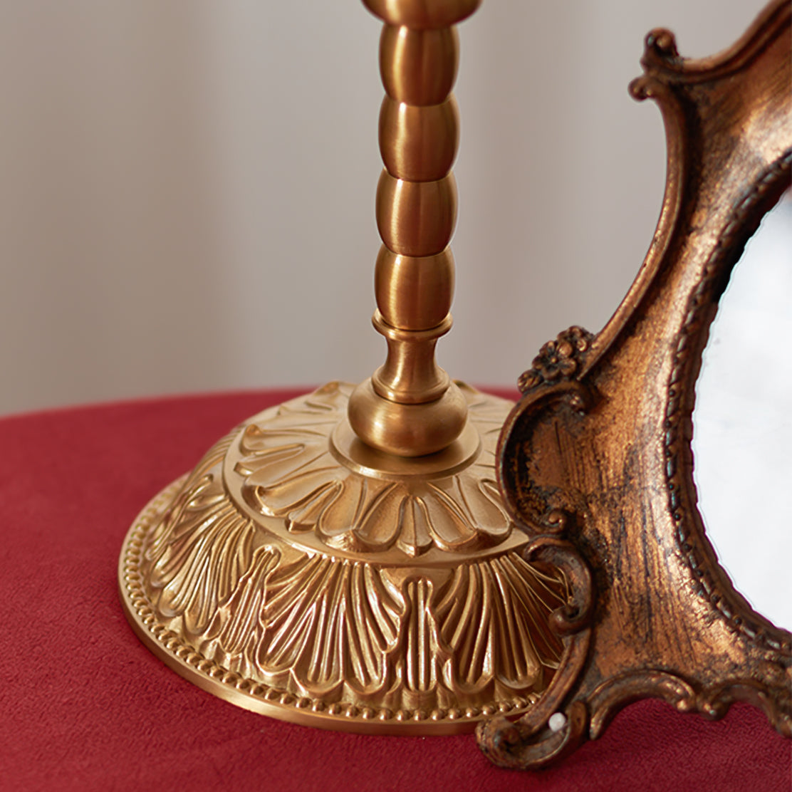 Vintage Table Lamp Brass Base With Glass Floral Shade - Product detail 7