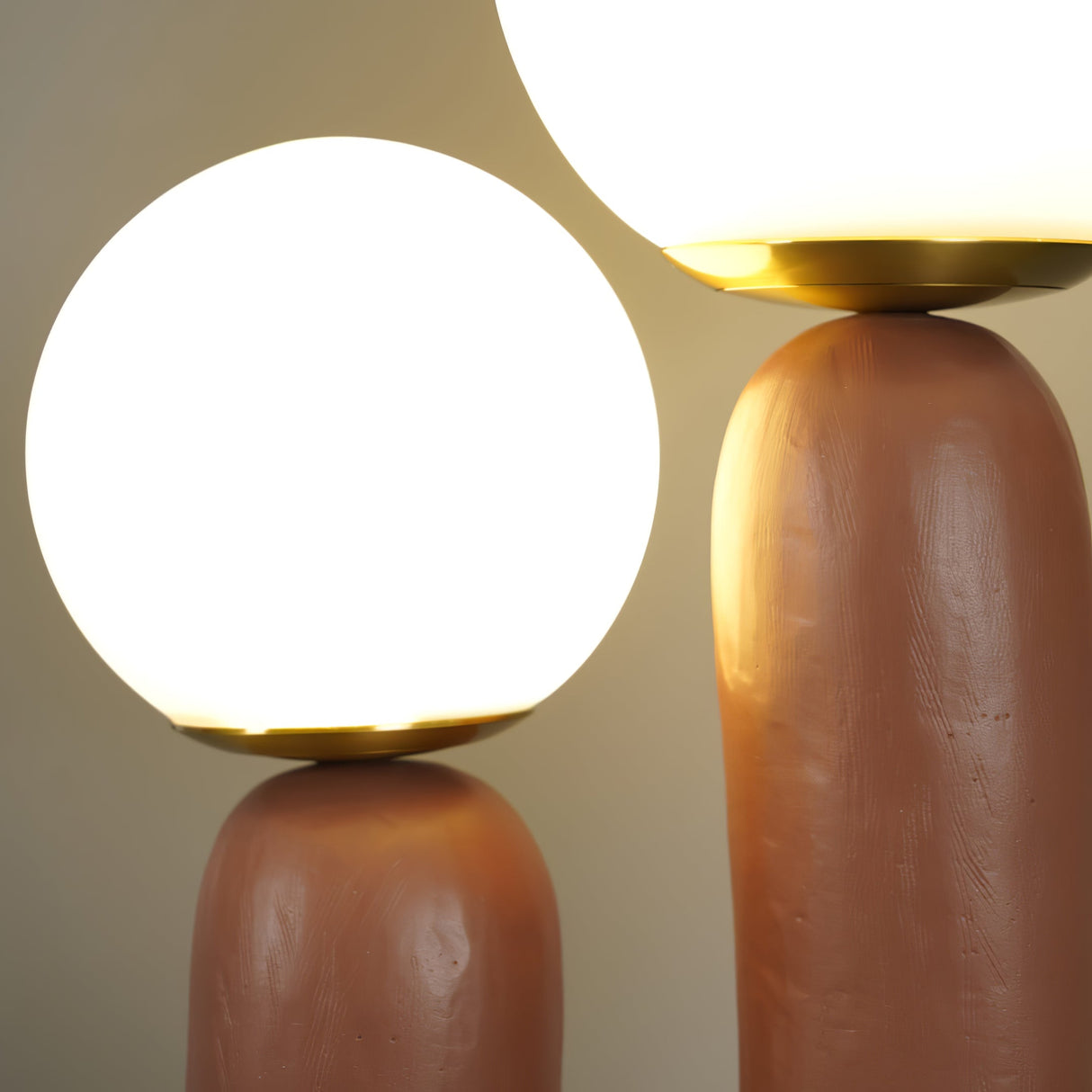 Modern Glass Table Lamp Pink Resin Base With Dual Globes - Product detail 56