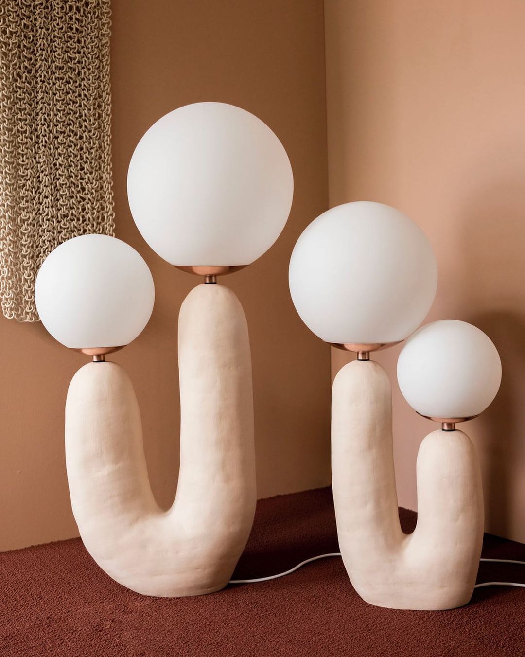 Modern Glass Table Lamp Pink Resin Base With Dual Globes - Product detail 49