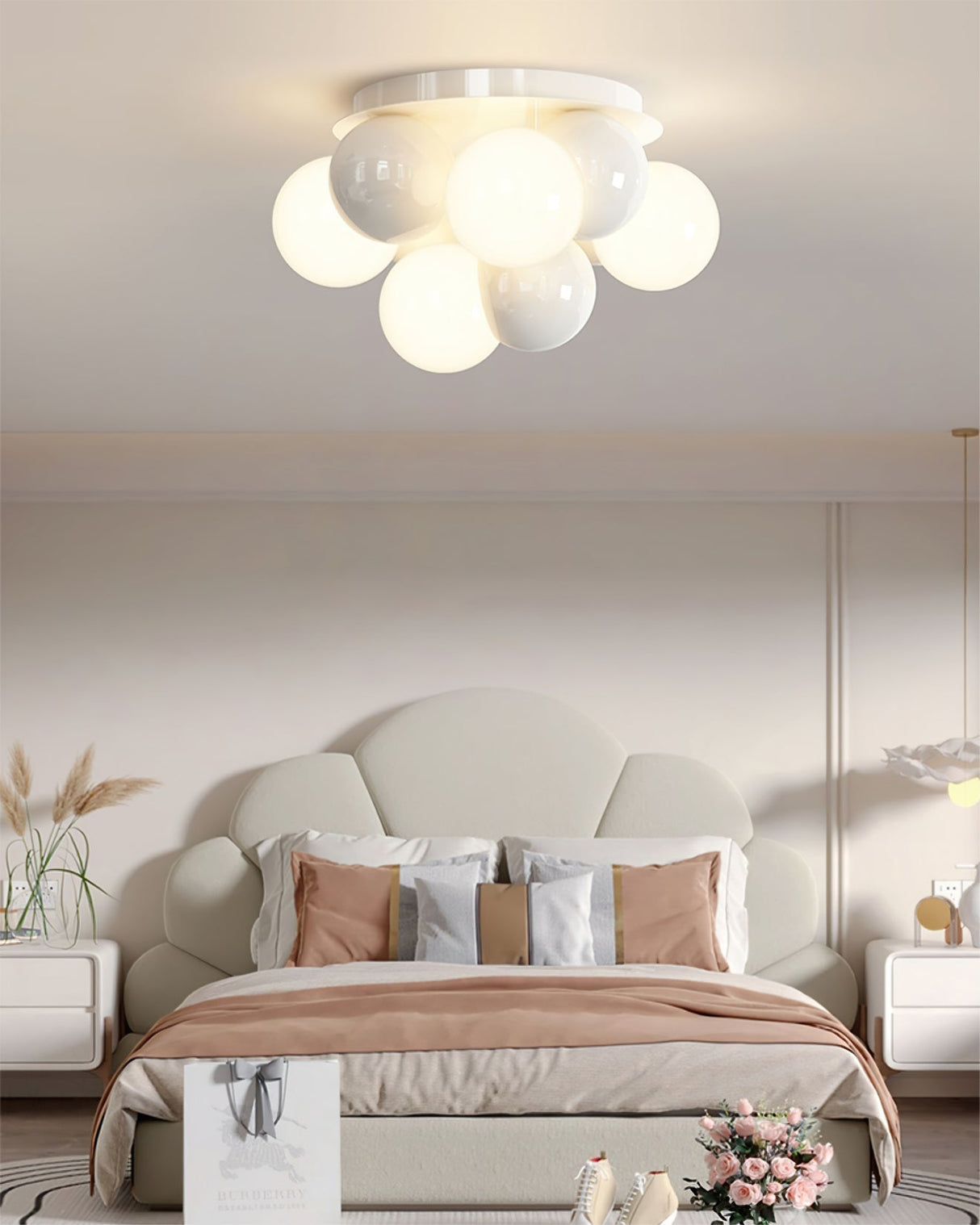 Modern Bubble Ceiling Light Cream Glass Spheres Design - Product detail 8