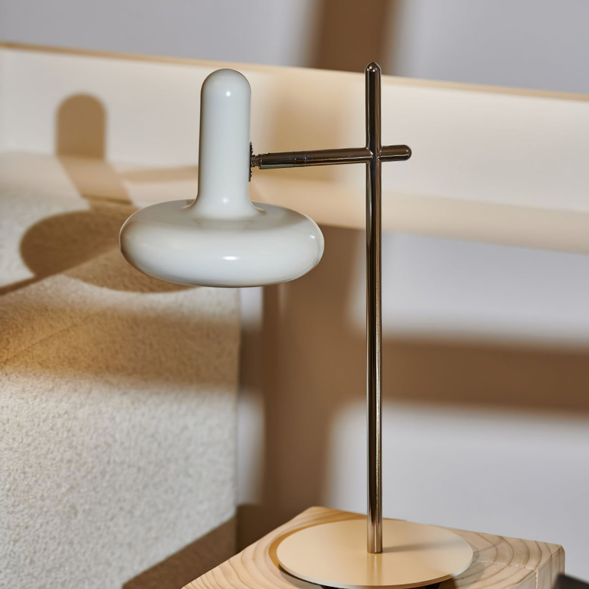 Modern Table Lamp White Metal Adjustable Design - Product detail 10