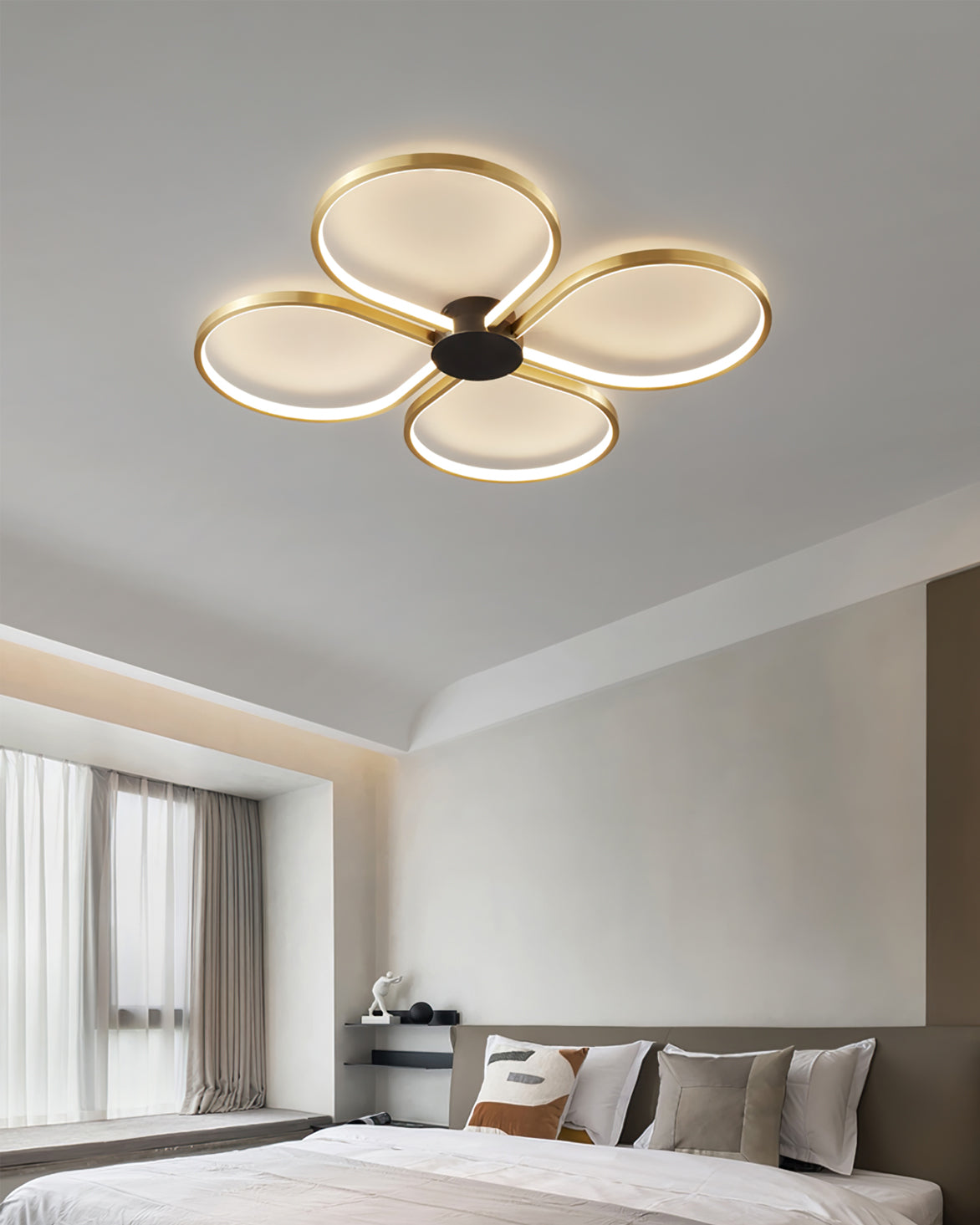 Modern Floral Ceiling Light Brass Geometric LED Design - Product example