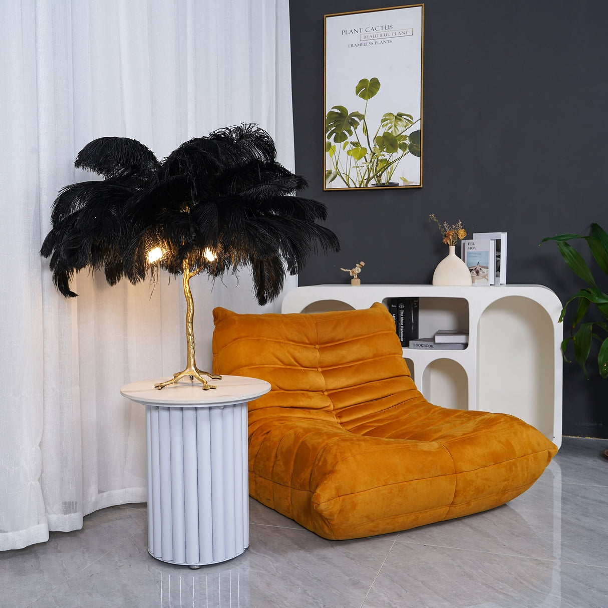 Feather Table Lamp Gold Base with Pink Ostrich Plumes - Product detail 10