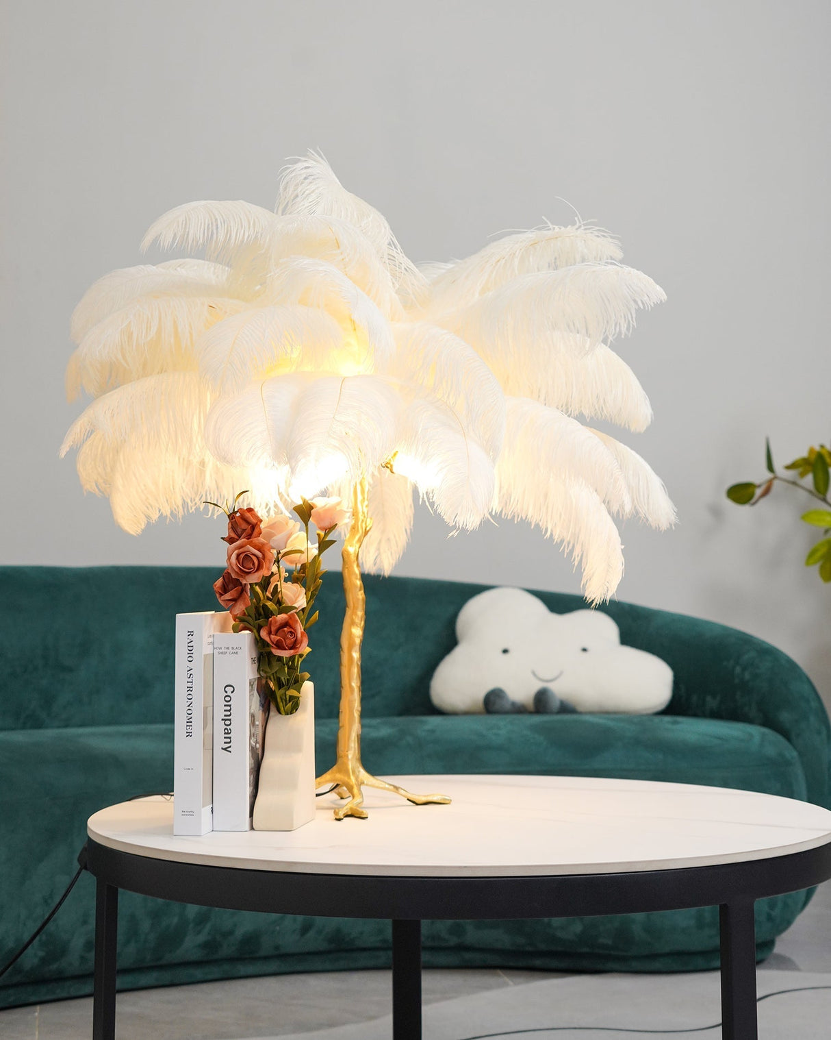 Feather Table Lamp Gold Base with Pink Ostrich Plumes - Product detail 15