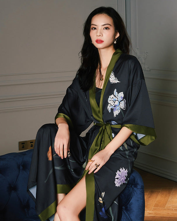 Floral Silk Robe Oriental Kimono Style With Green Trim - Product showcase