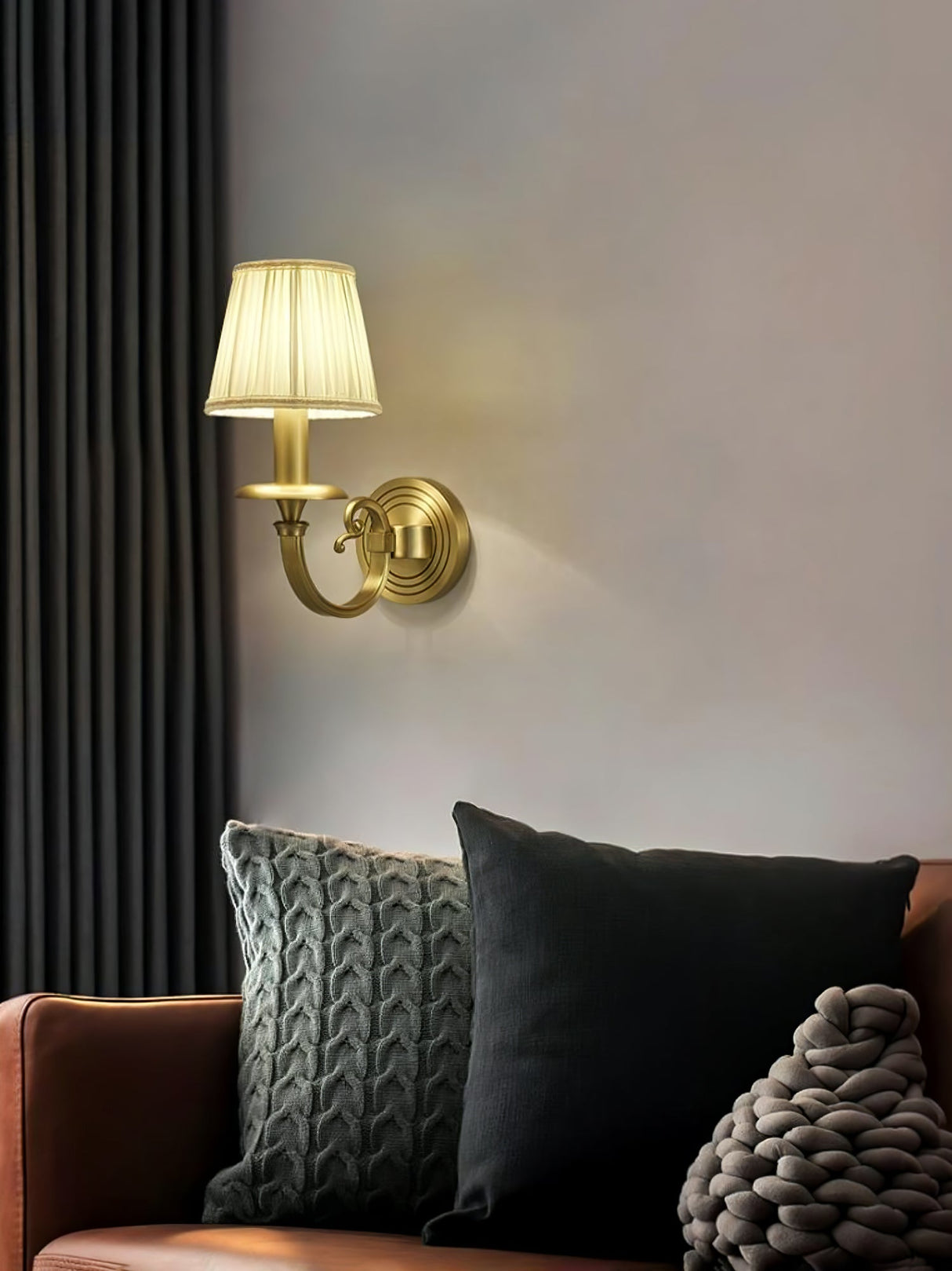 Classic Wall Sconce Brushed Gold Pleated Shade - Product detail 7