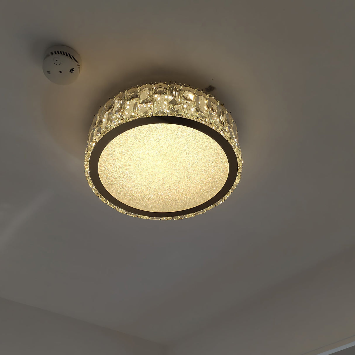 Crystal Ceiling Light Modern Gold Rim Design - Product detail 12