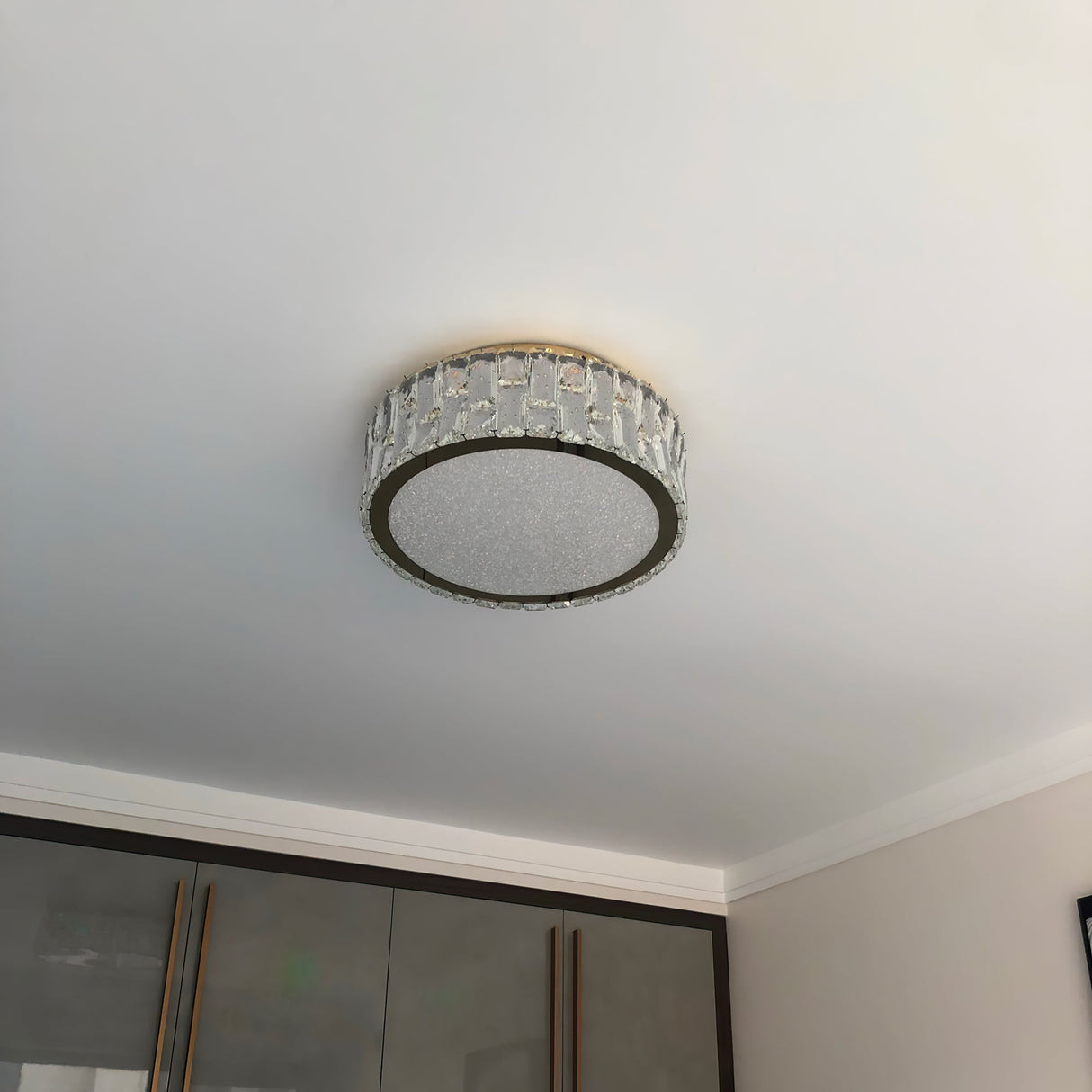 Crystal Ceiling Light Modern Gold Rim Design - Product detail 25