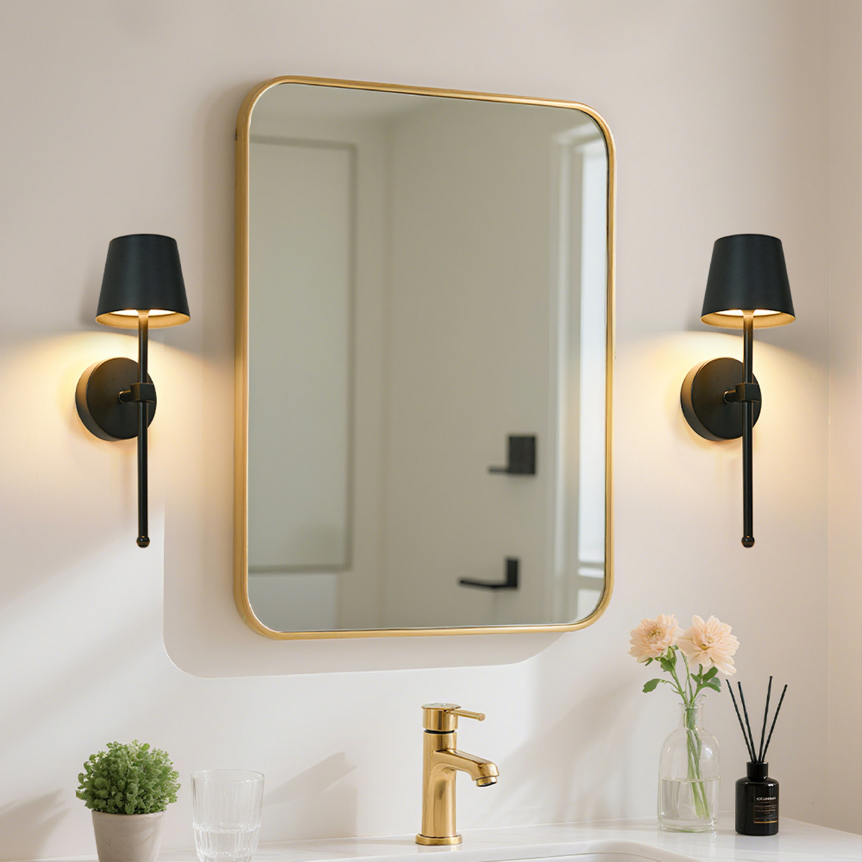 Modern Wall Sconce Brushed Gold Metal Wireless Design - Product example