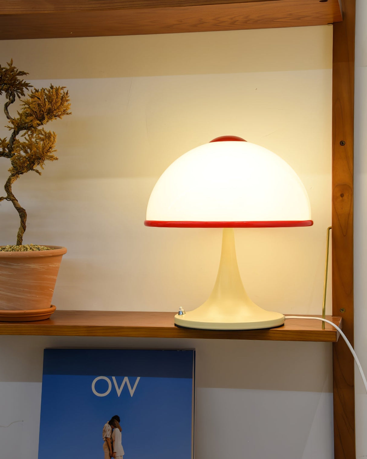 Retro Table Lamp White Dome with Red Trim - Product detail 10