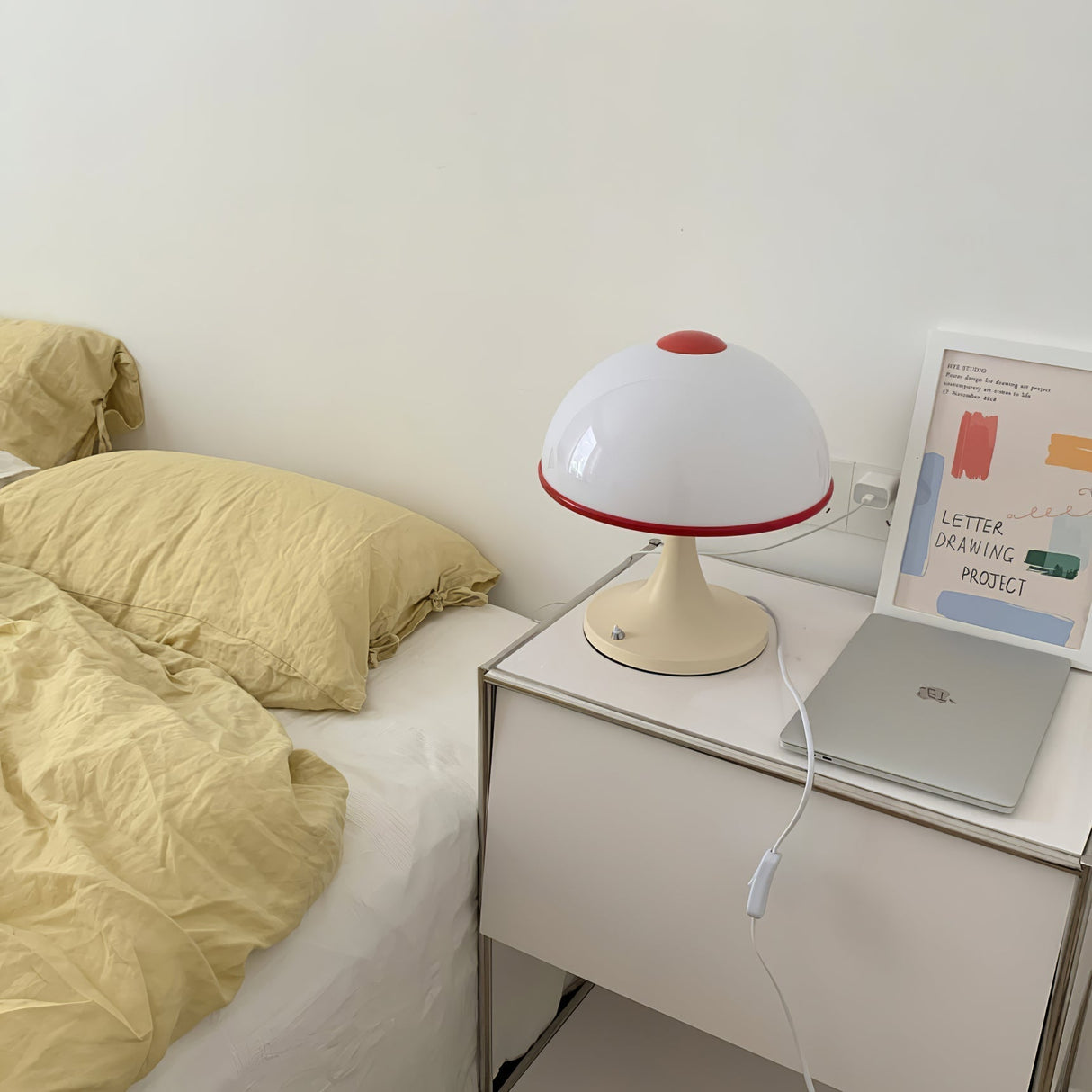 Retro Table Lamp White Dome with Red Trim - Product detail 24
