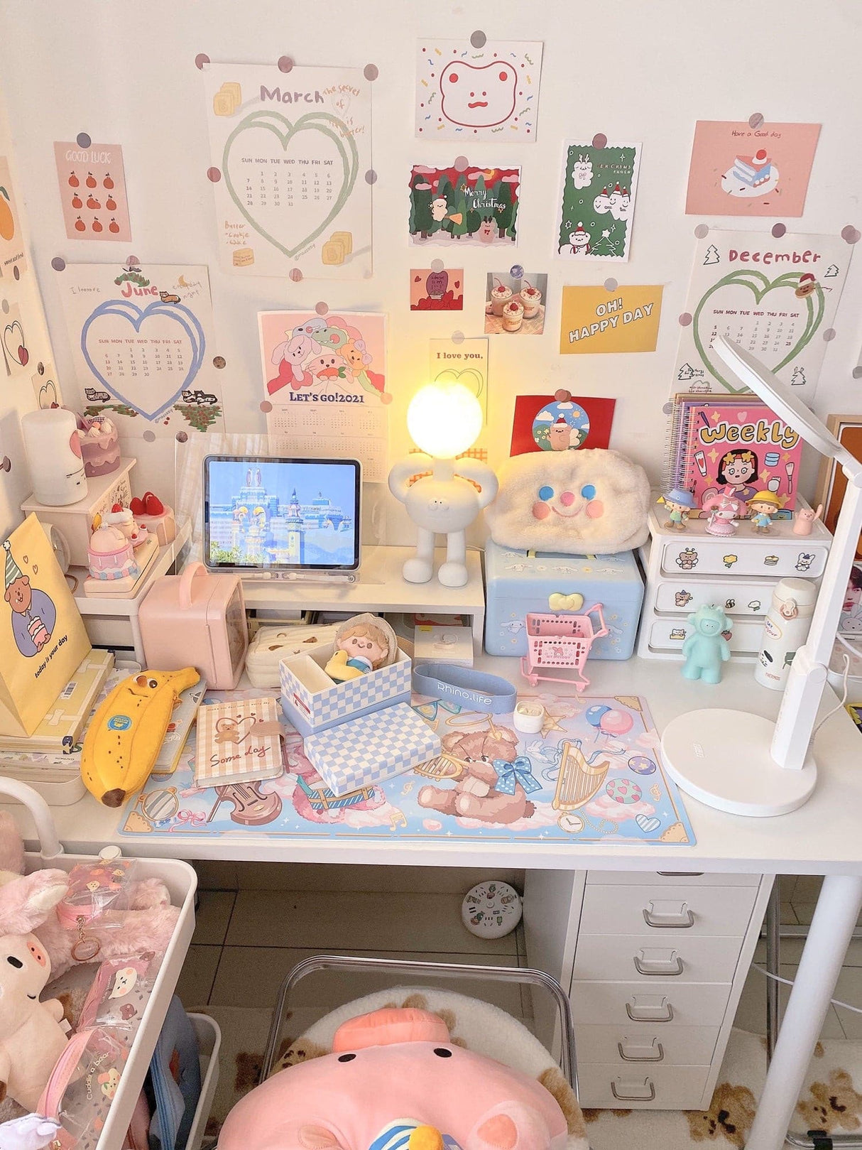 Modern Robot Table Lamp Whimsical Kids Room Lighting - Product detail 10