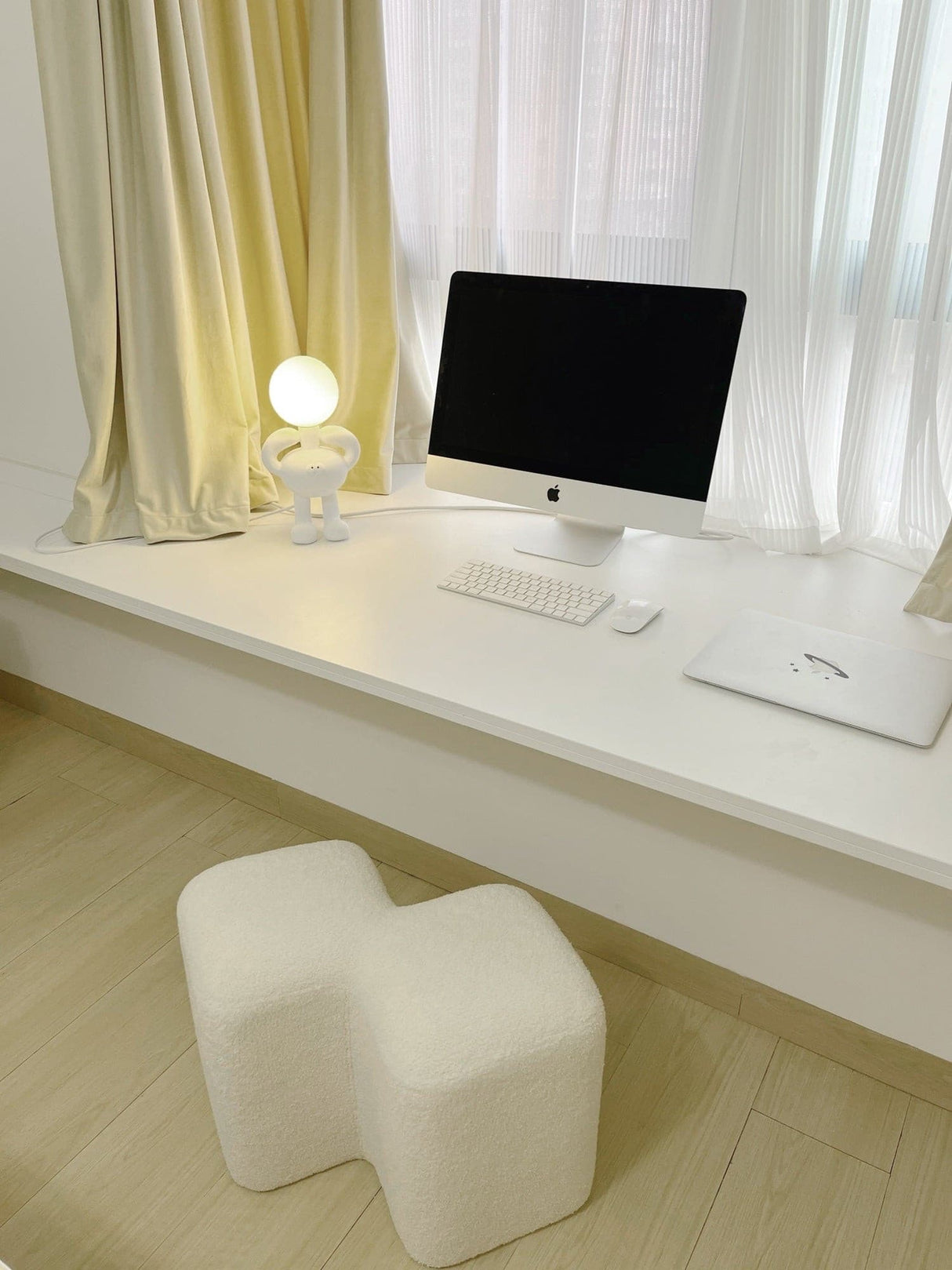 Modern Robot Table Lamp Whimsical Kids Room Lighting - Product detail 29