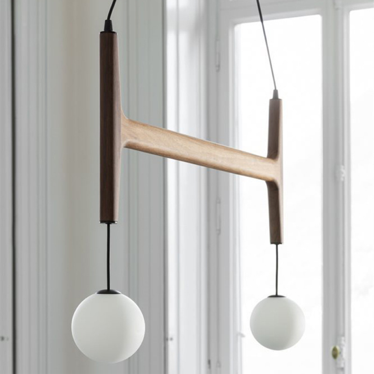 Modern Pendant Light Dual Globe Wood Frame Design - Product detail 5