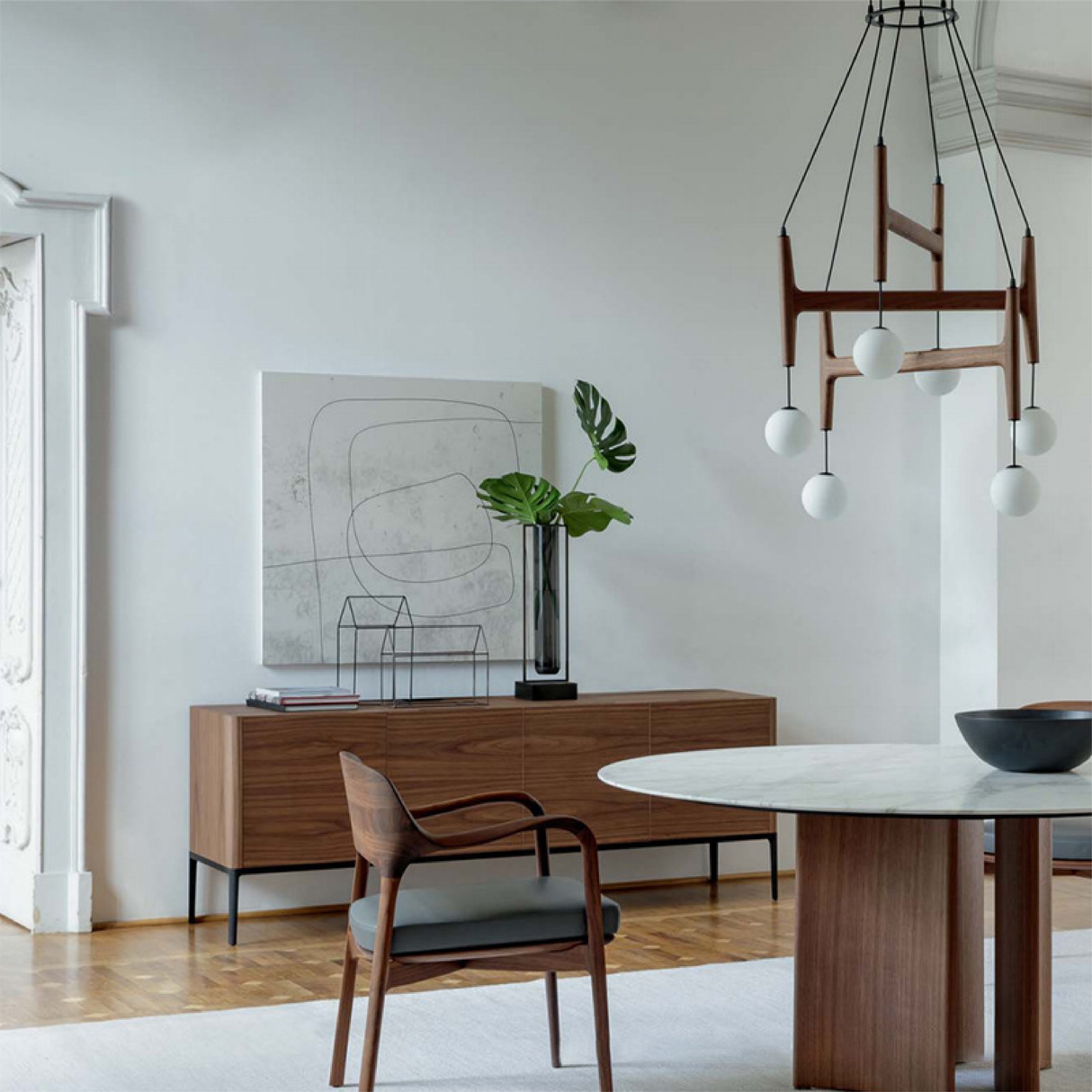 Modern Pendant Light Dual Globe Wood Frame Design - Product detail 6