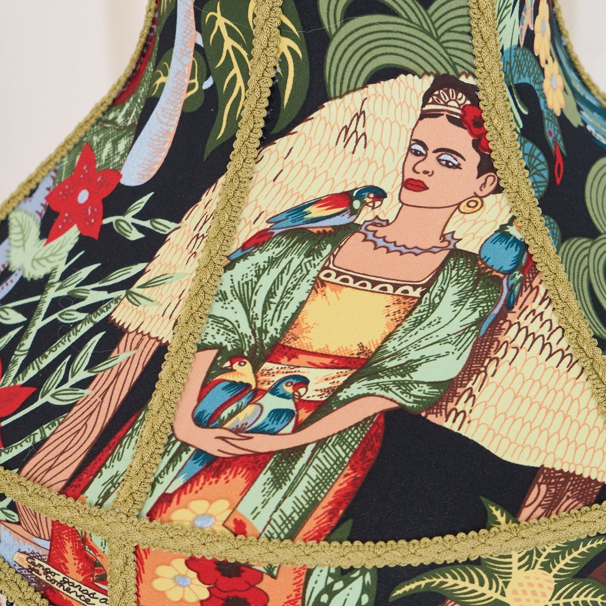 Vintage Table Lamp Floral Fabric Shade With Beaded Fringe - Product detail 20