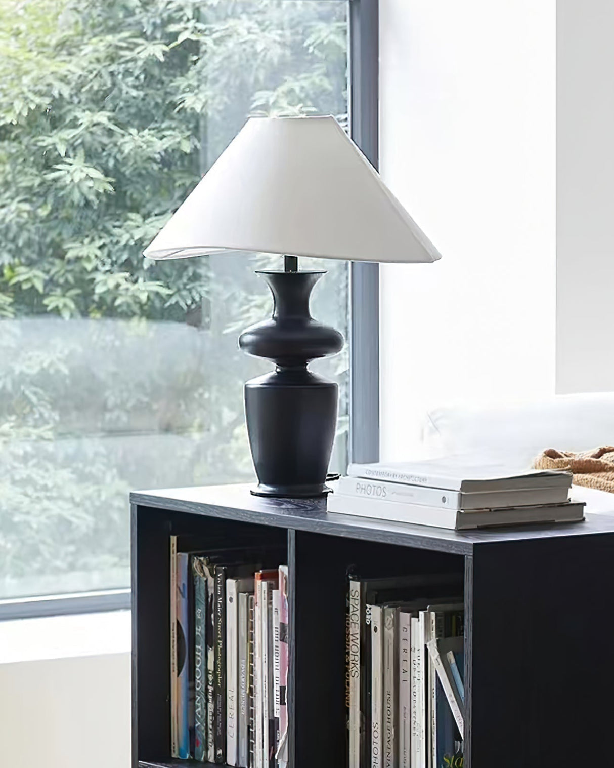 Modern Table Lamp Black Base White Shade Design - Product detail 12
