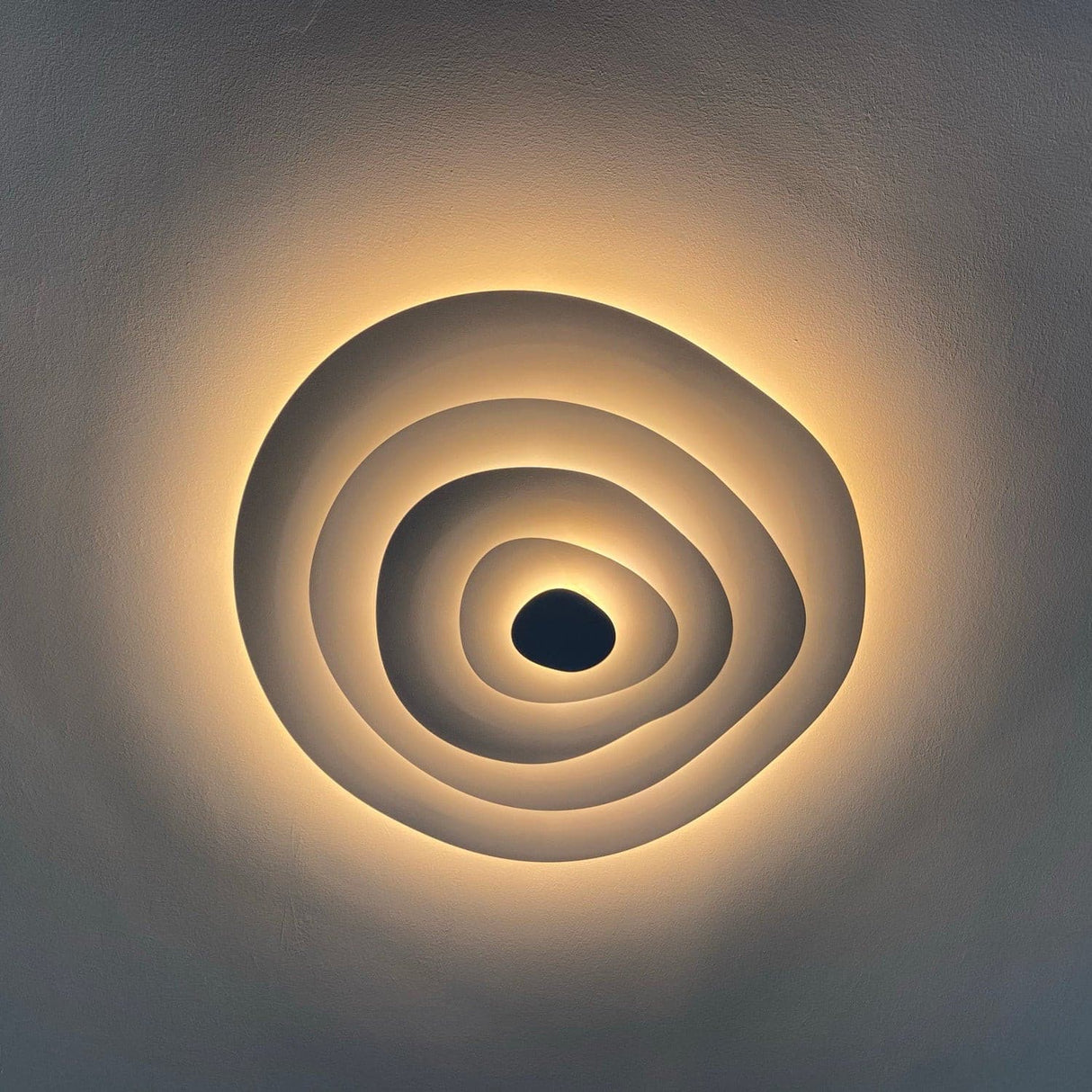 Modern Spiral Ceiling Light Layered Wave Design - Product detail 4
